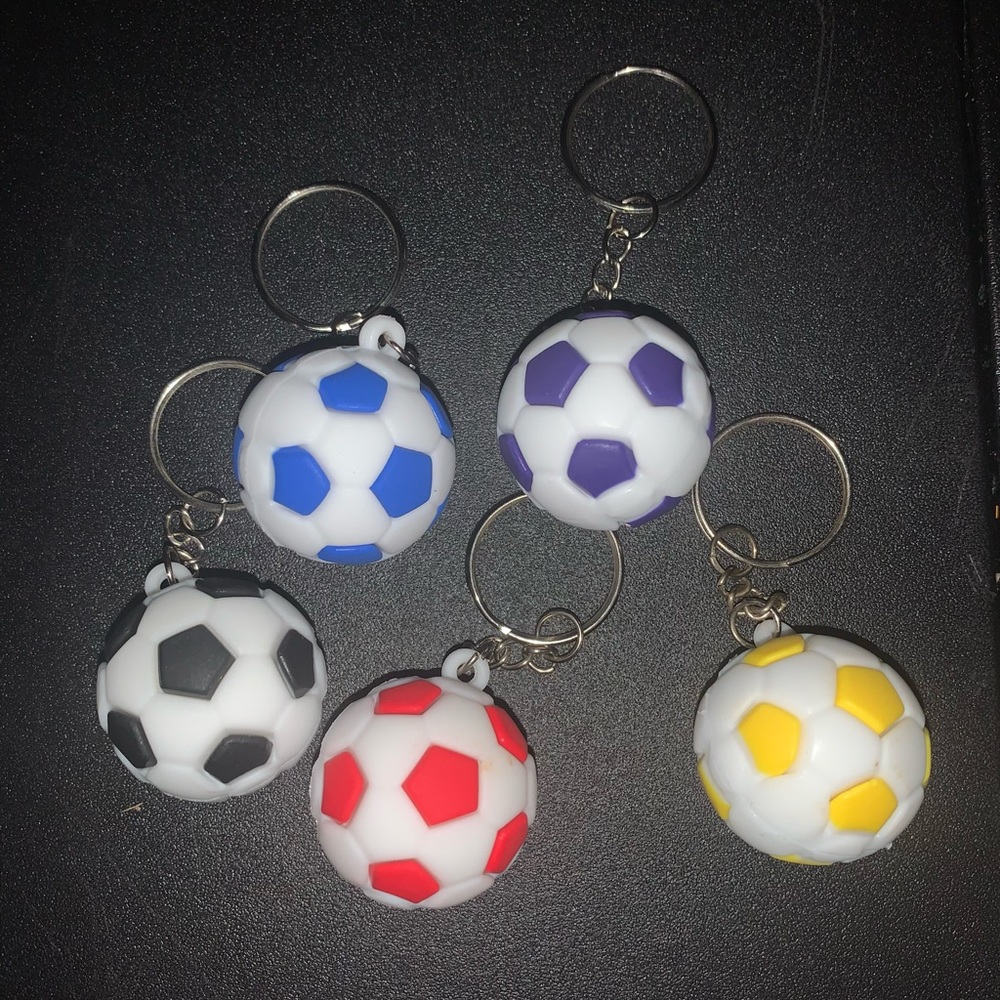 Lot of 5 Soccer Balls Keychains